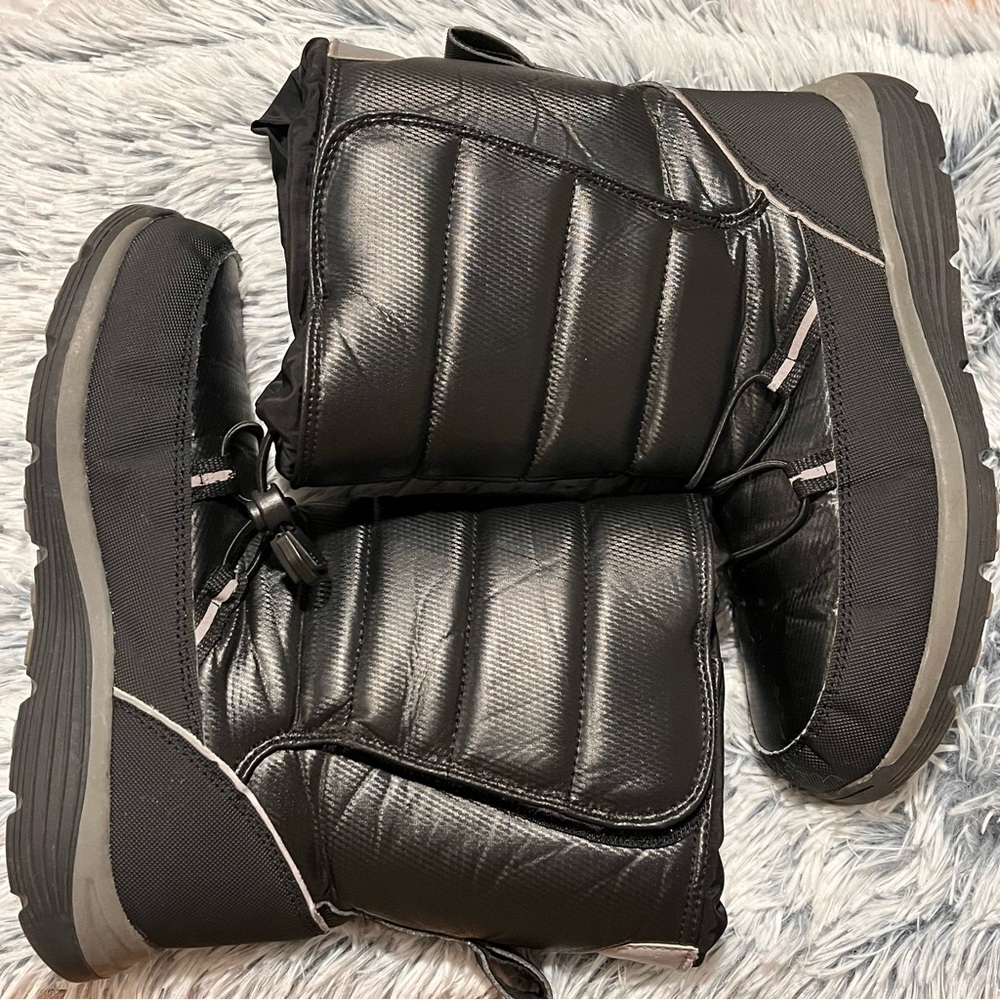 Lands End Youth Size 4M Black Puffer Snow Boots Waterproof Winter Warm Insulated